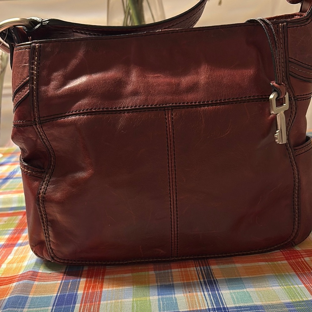 FOSSIL Women's Leather Shoulder Bag in Deep Chestnut Camel Leather